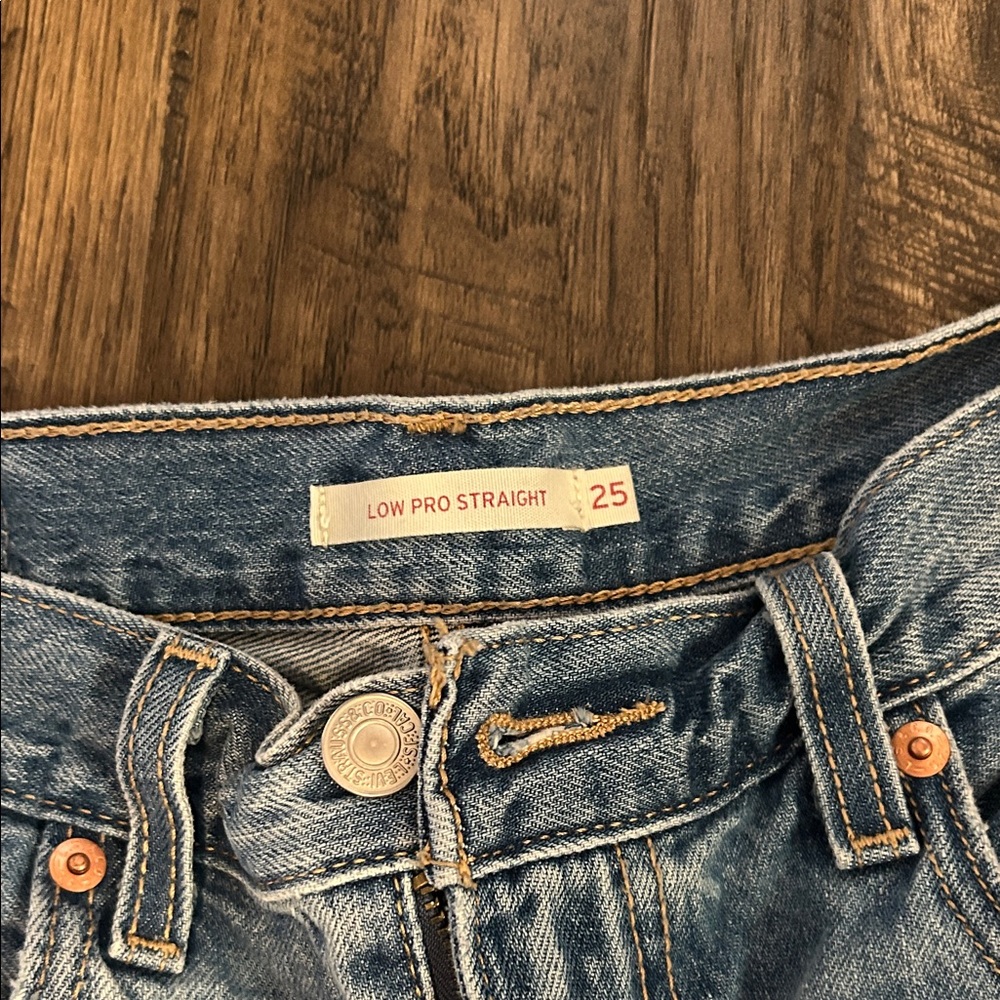 Levi's Low Pro Straight Leg Jeans - Picture 2 of 3